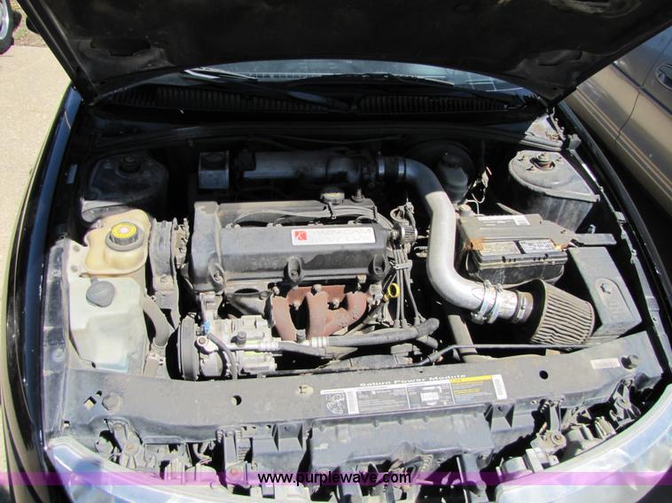 image for item 8585 1999 Saturn SC2