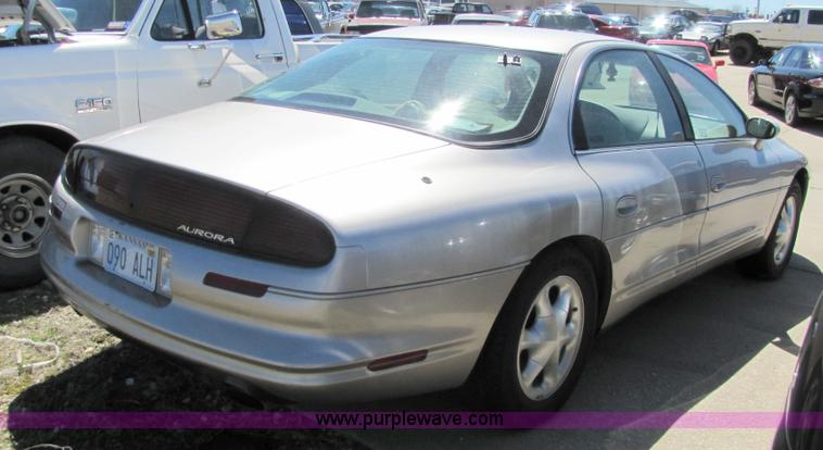 image for item 8586 1996 Oldsmobile Aurora