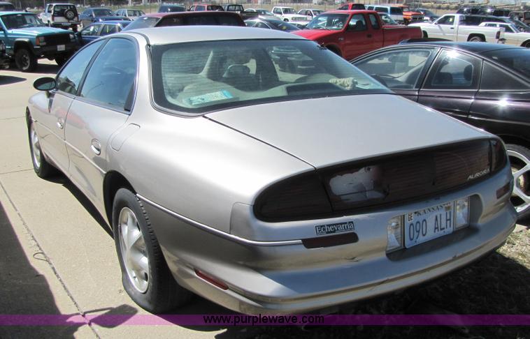 image for item 8586 1996 Oldsmobile Aurora
