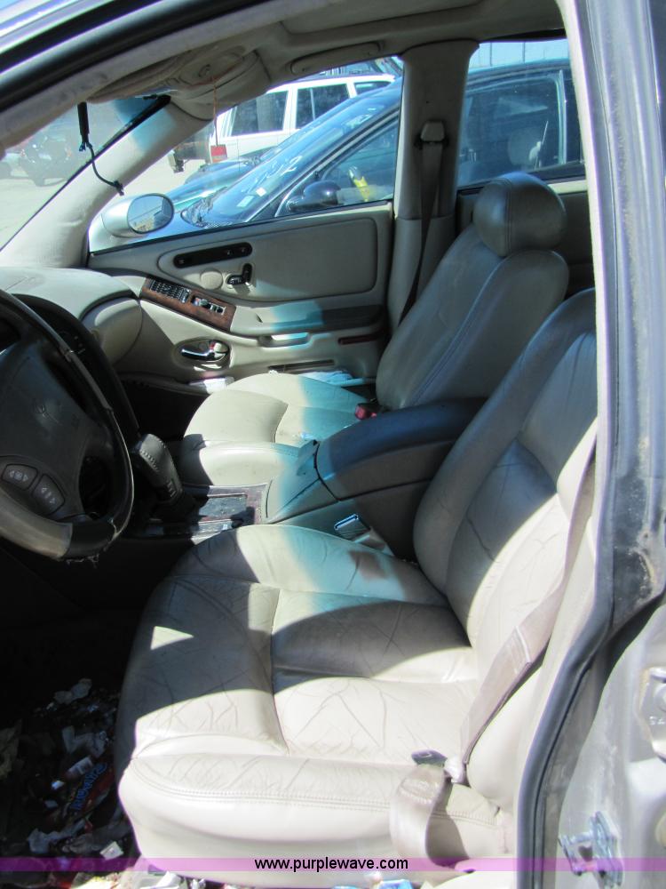 image for item 8586 1996 Oldsmobile Aurora