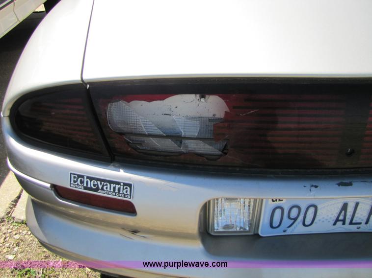image for item 8586 1996 Oldsmobile Aurora