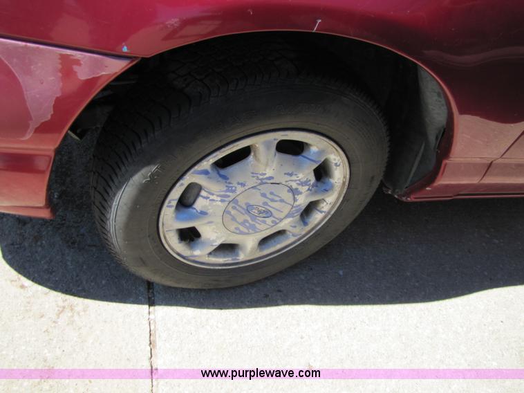image for item 8589 1995 Ford Contour GL