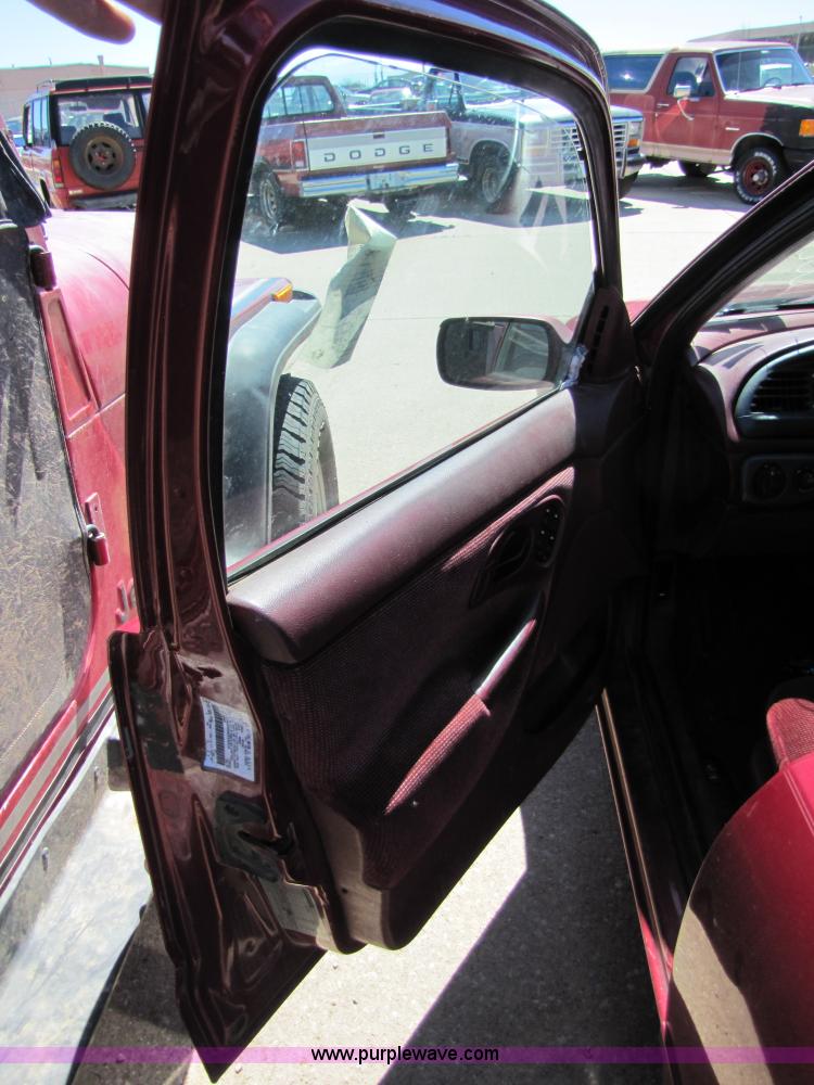 image for item 8589 1995 Ford Contour GL