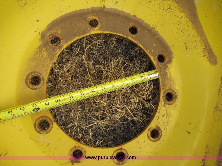 image for item 1007 John Deere 38" 10 bolt rim