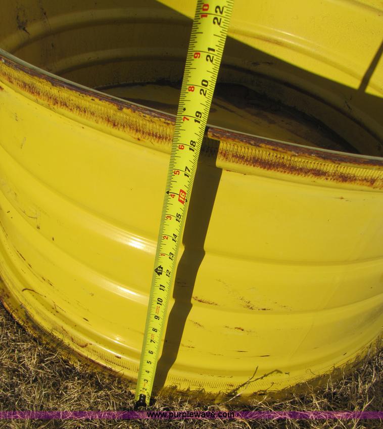 image for item 1007 John Deere 38" 10 bolt rim