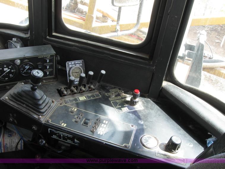 image for item 1950 1998 Ag-Chem TerraGator 1844 self-propelled sprayer