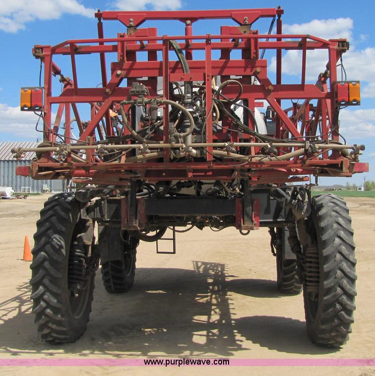 image for item 1952 2004 CIH Patroit SPX-3200 self-propelled sprayer