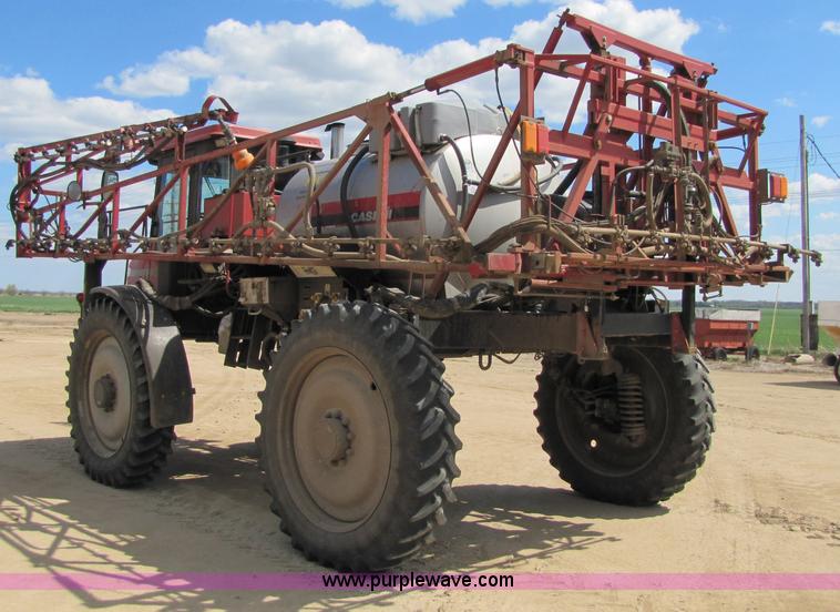 image for item 1952 2004 CIH Patroit SPX-3200 self-propelled sprayer