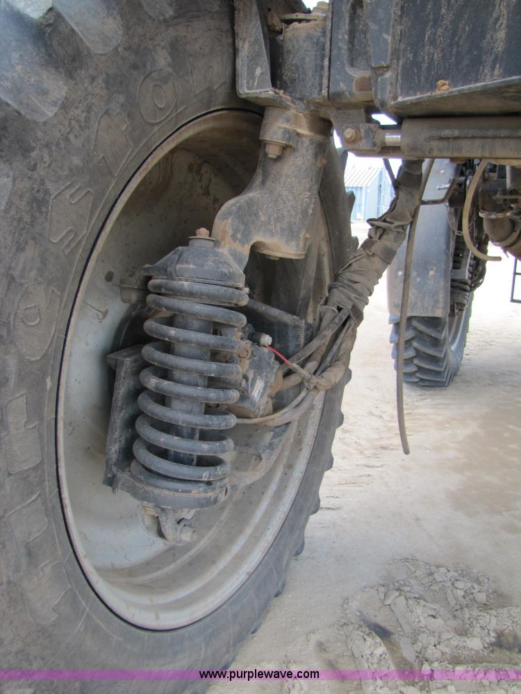 image for item 1952 2004 CIH Patroit SPX-3200 self-propelled sprayer