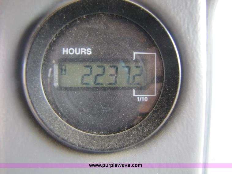 image for item 1952 2004 CIH Patroit SPX-3200 self-propelled sprayer