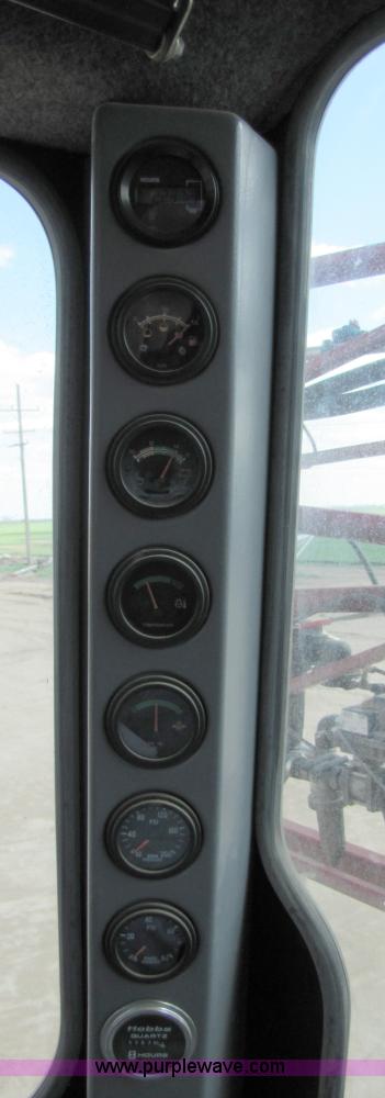 image for item 1952 2004 CIH Patroit SPX-3200 self-propelled sprayer