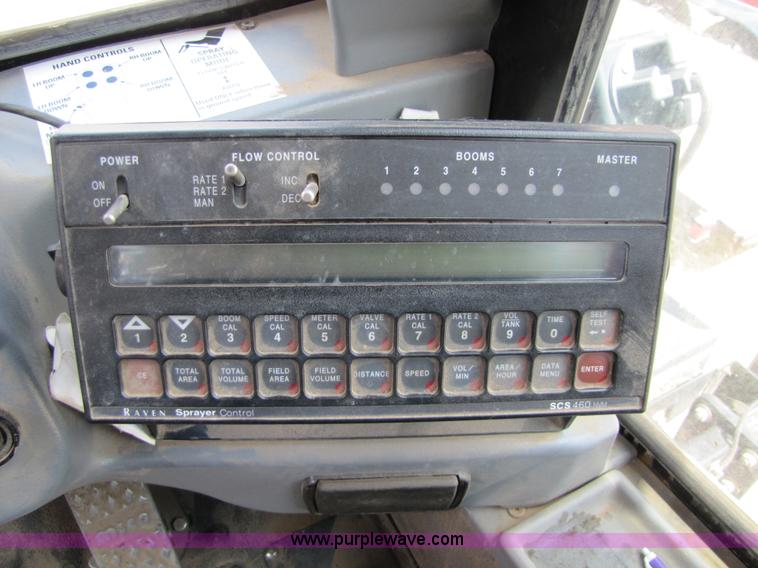 image for item 1952 2004 CIH Patroit SPX-3200 self-propelled sprayer