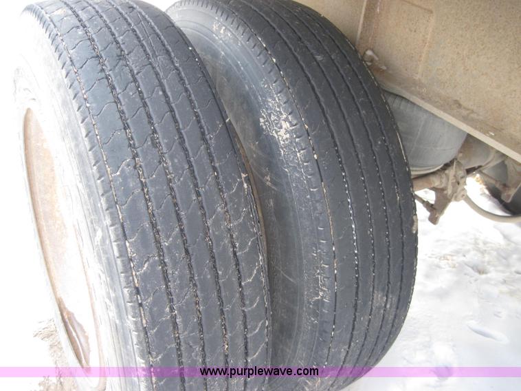 image for item 1980 1990 48' flatbed spread axle trailer