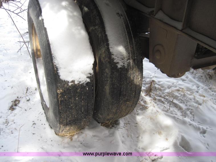 image for item 1980 1990 48' flatbed spread axle trailer