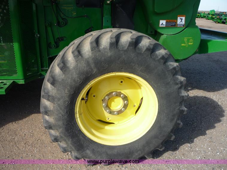 image for item 2951 2008 John Deere 9770 STS combine