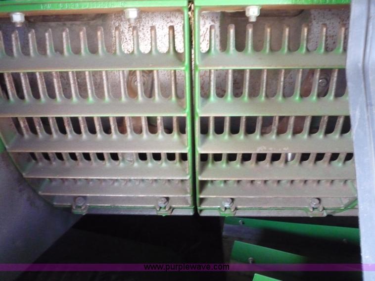 image for item 2951 2008 John Deere 9770 STS combine