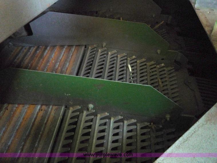 image for item 2951 2008 John Deere 9770 STS combine