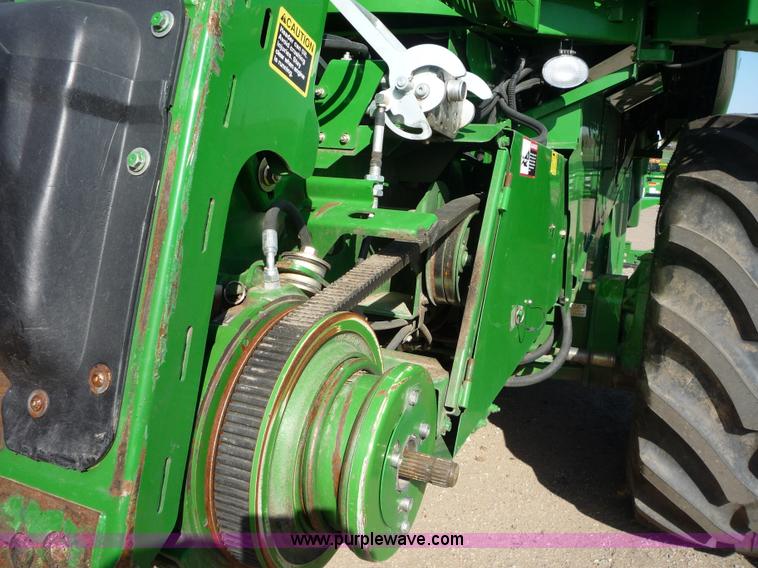 image for item 2951 2008 John Deere 9770 STS combine