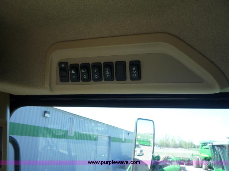 image for item 2951 2008 John Deere 9770 STS combine