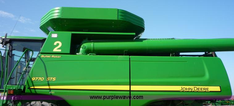 image for item 2951 2008 John Deere 9770 STS combine