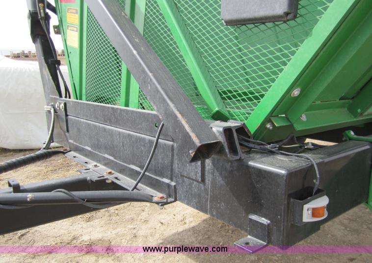 image for item 3017 2010 CrustBuster Boll Buggy