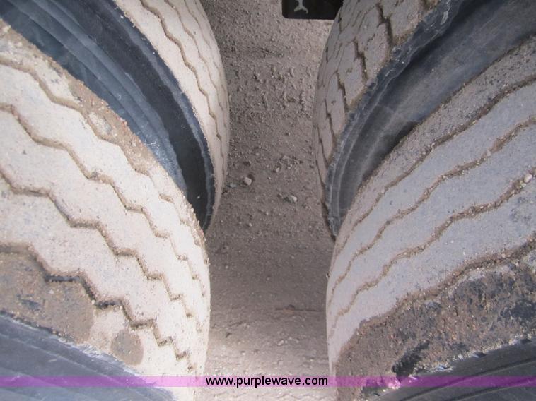 image for item 3066 1992 Wilson DWH-200 43' hopper trailer