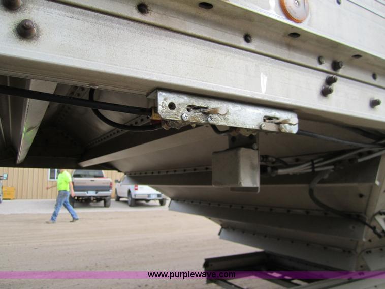 image for item 3066 1992 Wilson DWH-200 43' hopper trailer