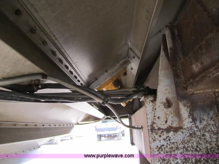 image for item 3066 1992 Wilson DWH-200 43' hopper trailer