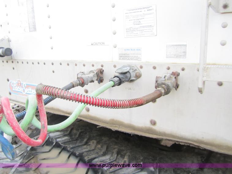 image for item 3066 1992 Wilson DWH-200 43' hopper trailer