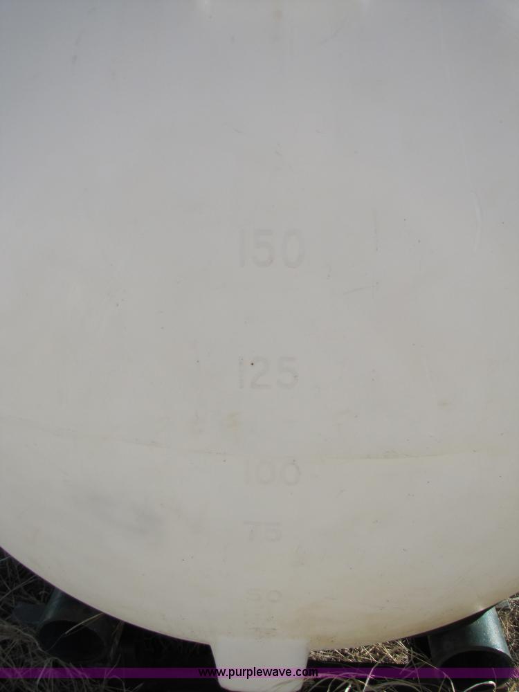 image for item 3458 (2) 200 gallon Wylie saddle tanks