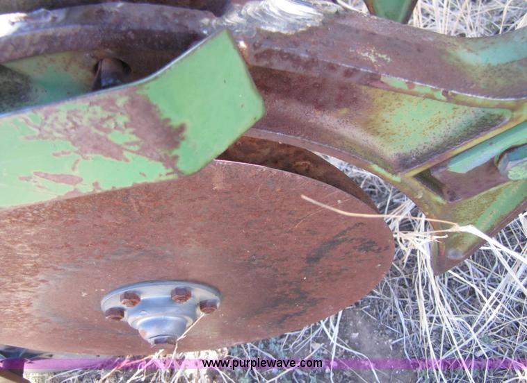 image for item 3469 John Deere planter with Gandy boxes