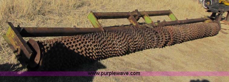 image for item 3472 20' three point cultipacker