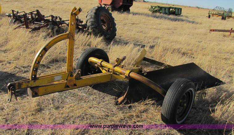 image for item 3475 Pull type ditcher