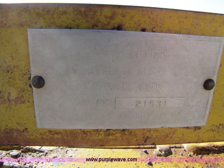 image for item 3475 Pull type ditcher