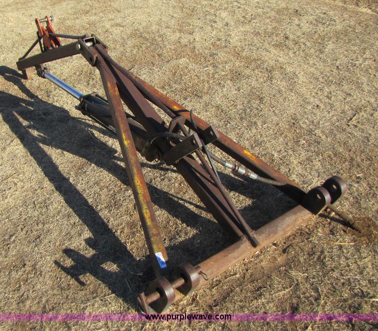 image for item 3477 Three point boom lift