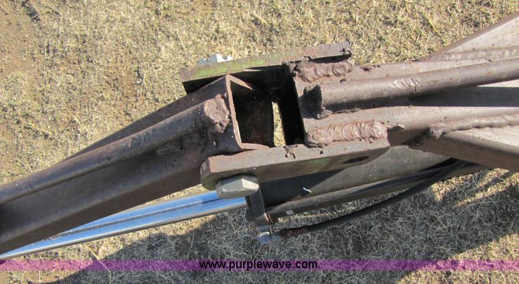 image for item 3477 Three point boom lift