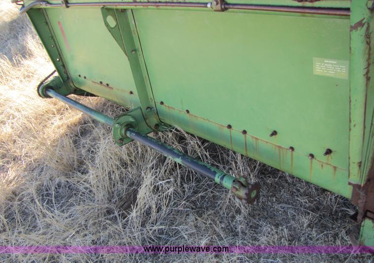 image for item 3490 John Deere 20' platform