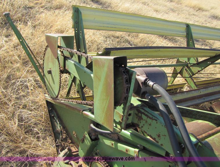 image for item 3490 John Deere 20' platform