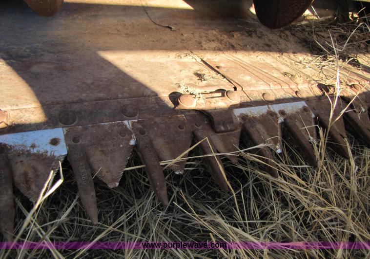 image for item 3490 John Deere 20' platform