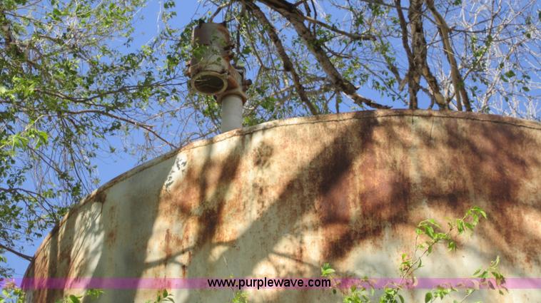 image for item 3850 14,000 gallon upright steel fuel tank