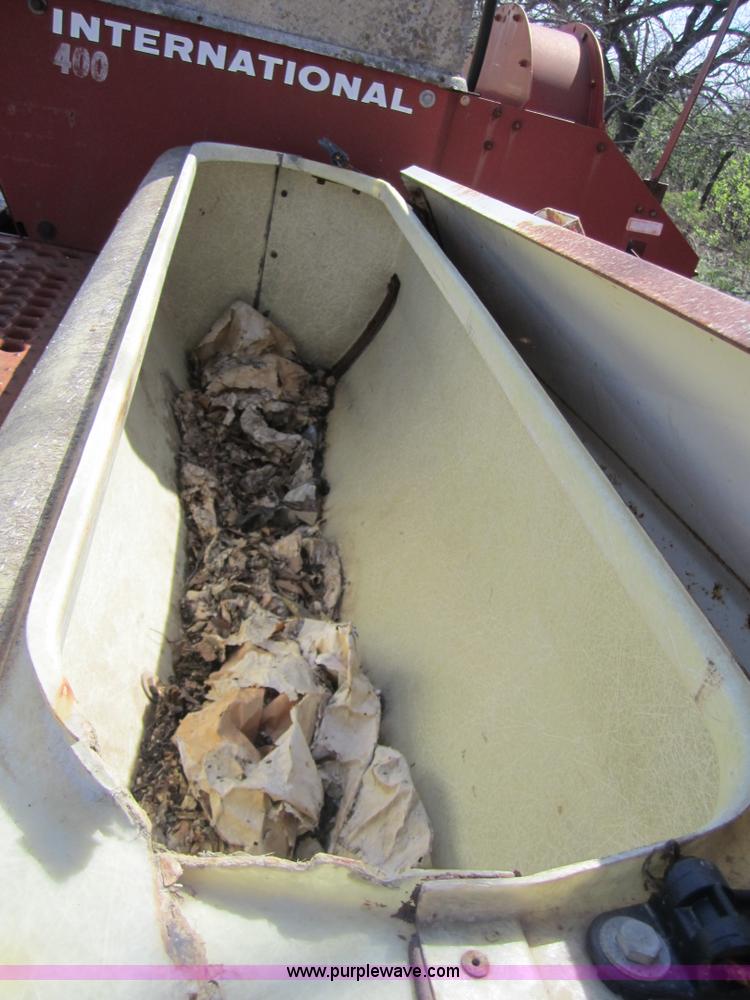 image for item 3851 International Cyclo 400 six row planter