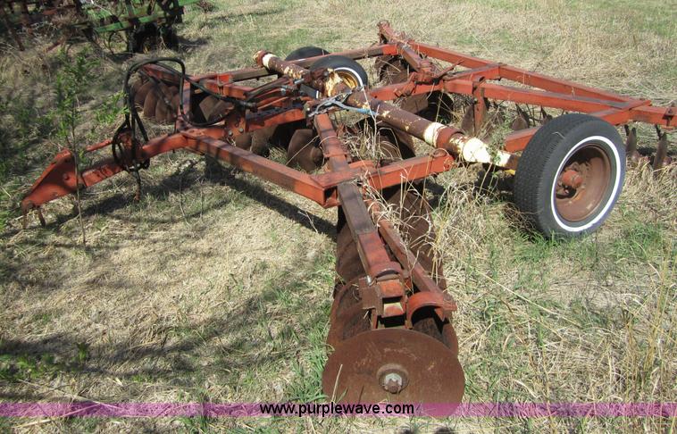 image for item 3853 Krause 16' tandem disk