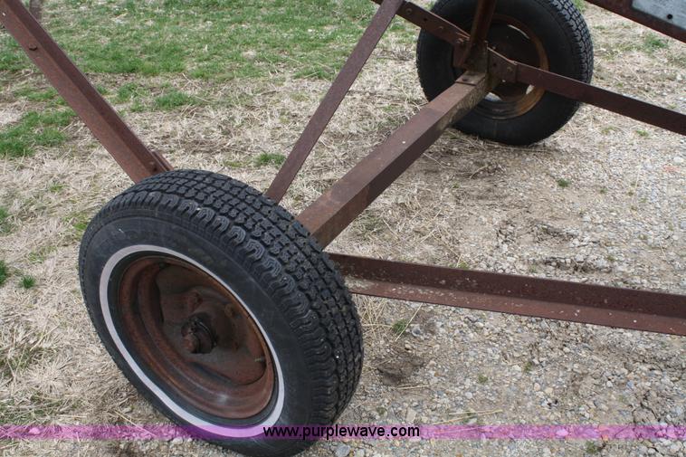 image for item 4674 Kewanee 500 conveyor elevator