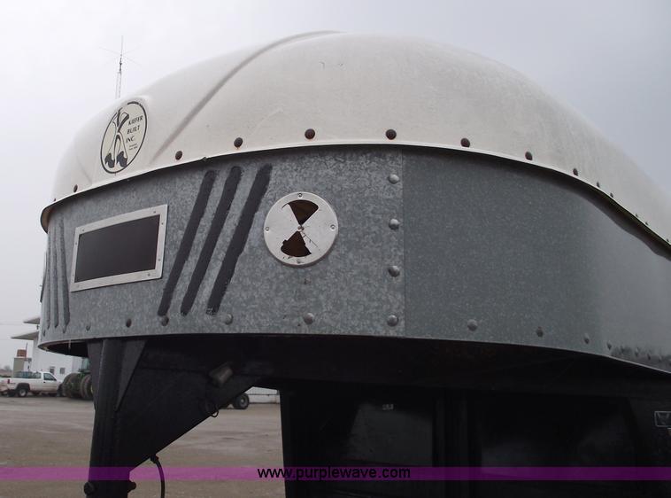 image for item 5429 1987 Kiefer Built 29' stock trailer
