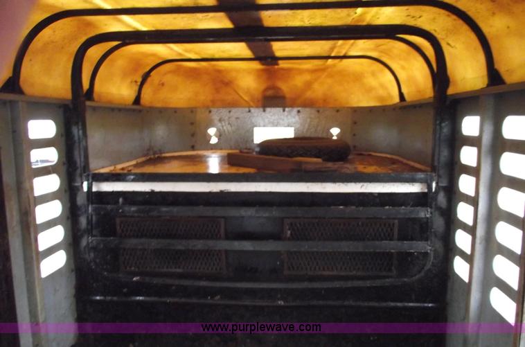 image for item 5429 1987 Kiefer Built 29' stock trailer