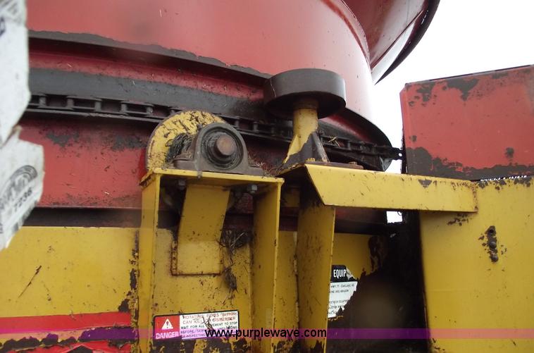 image for item 5431 HayBuster H1100 Big Bite hay bale grinder