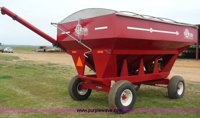 image for item 6018 E-Z Trail 3400 grain wagon