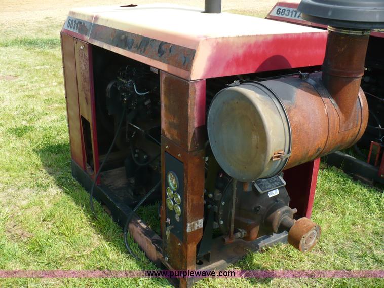 image for item 6035 Case IH 6831TA diesel engine power unit