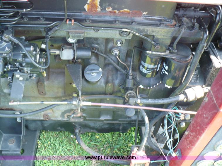 image for item 6039 Case IH 6831TA diesel engine power unit