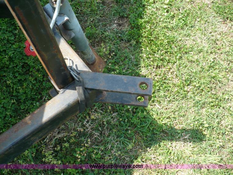 image for item 6043 2007 Duetz F4L914 4.3L eight cylinder diesel irrigation engine and pump